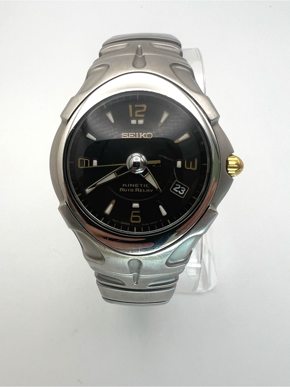 Seiko Kinetic Auto Relay Black Dial Stainless Steel Watch with Gold Accents